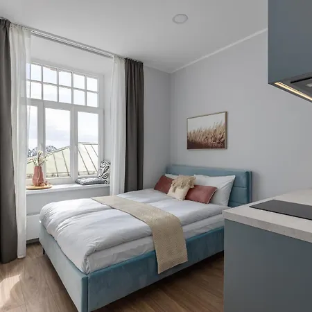 River-view In The Heart Of Old